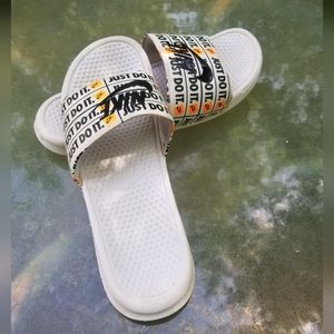 Mens nike slides size 14